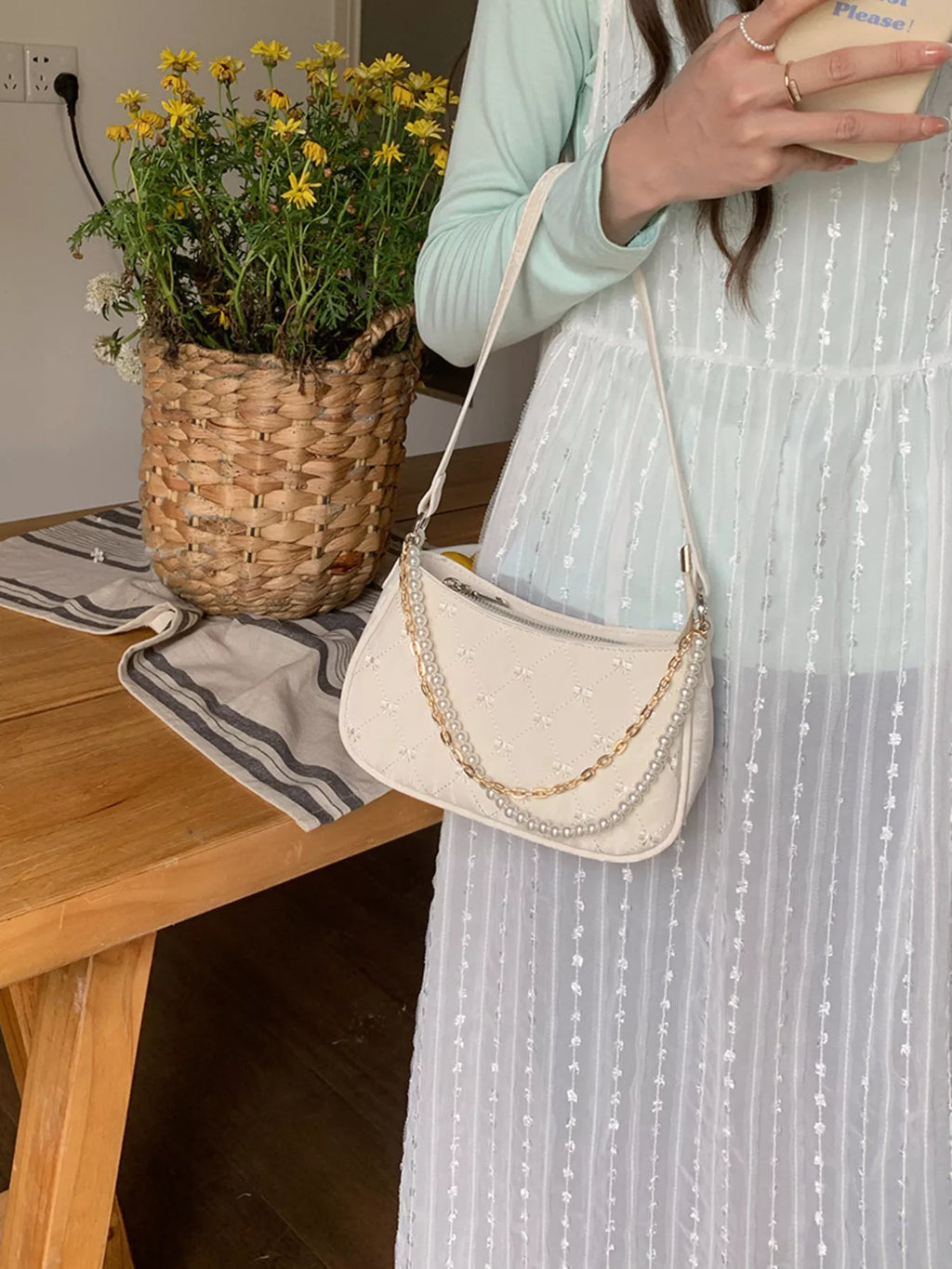 Pearl Chain Shoulder Bag
