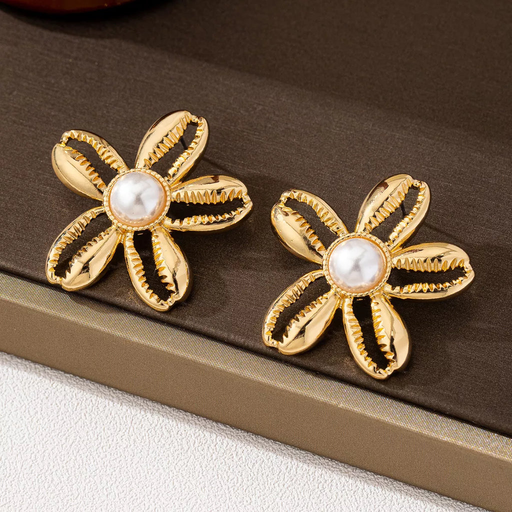 18K Gold-Plated Gold Flower Synthetic Pearl Stud Earrings
