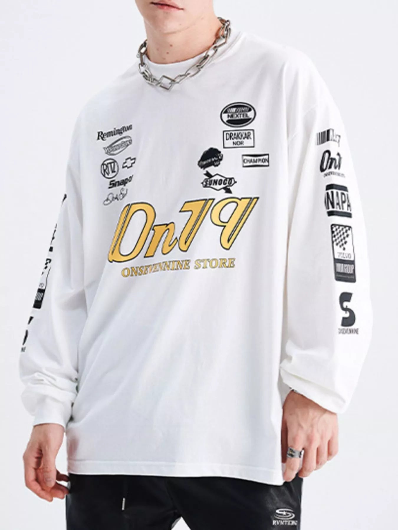 Men's Graphic Round Neck Long Sleeve T-Shirt