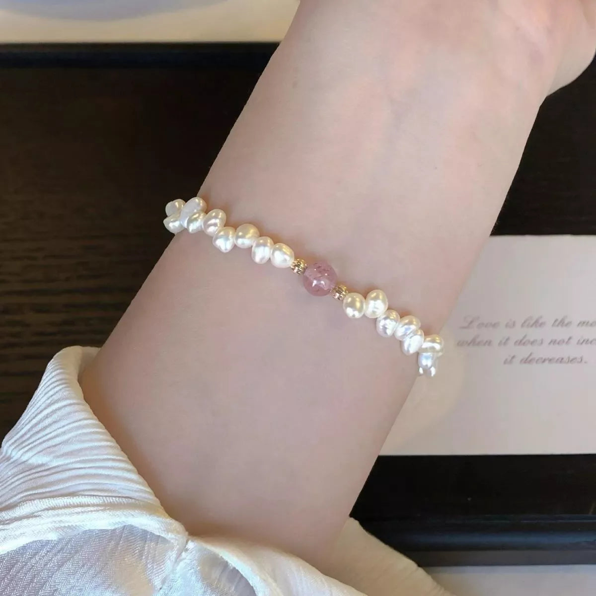 Pearl & Crystal Bracelet