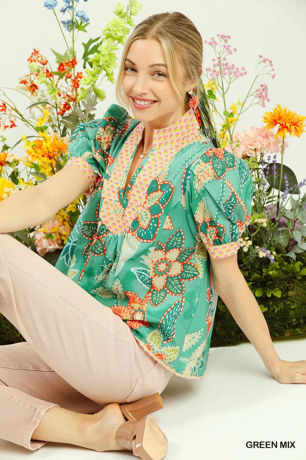 Umgee Mixed Abstract Print Puff Sleeve Blouse