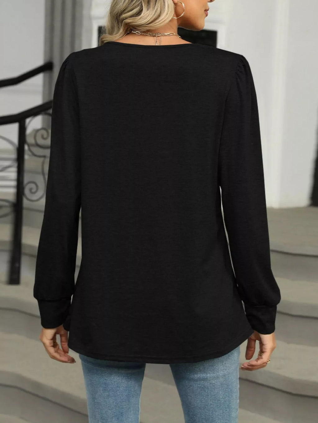 Long Sleeve Round Neck T-Shirt
