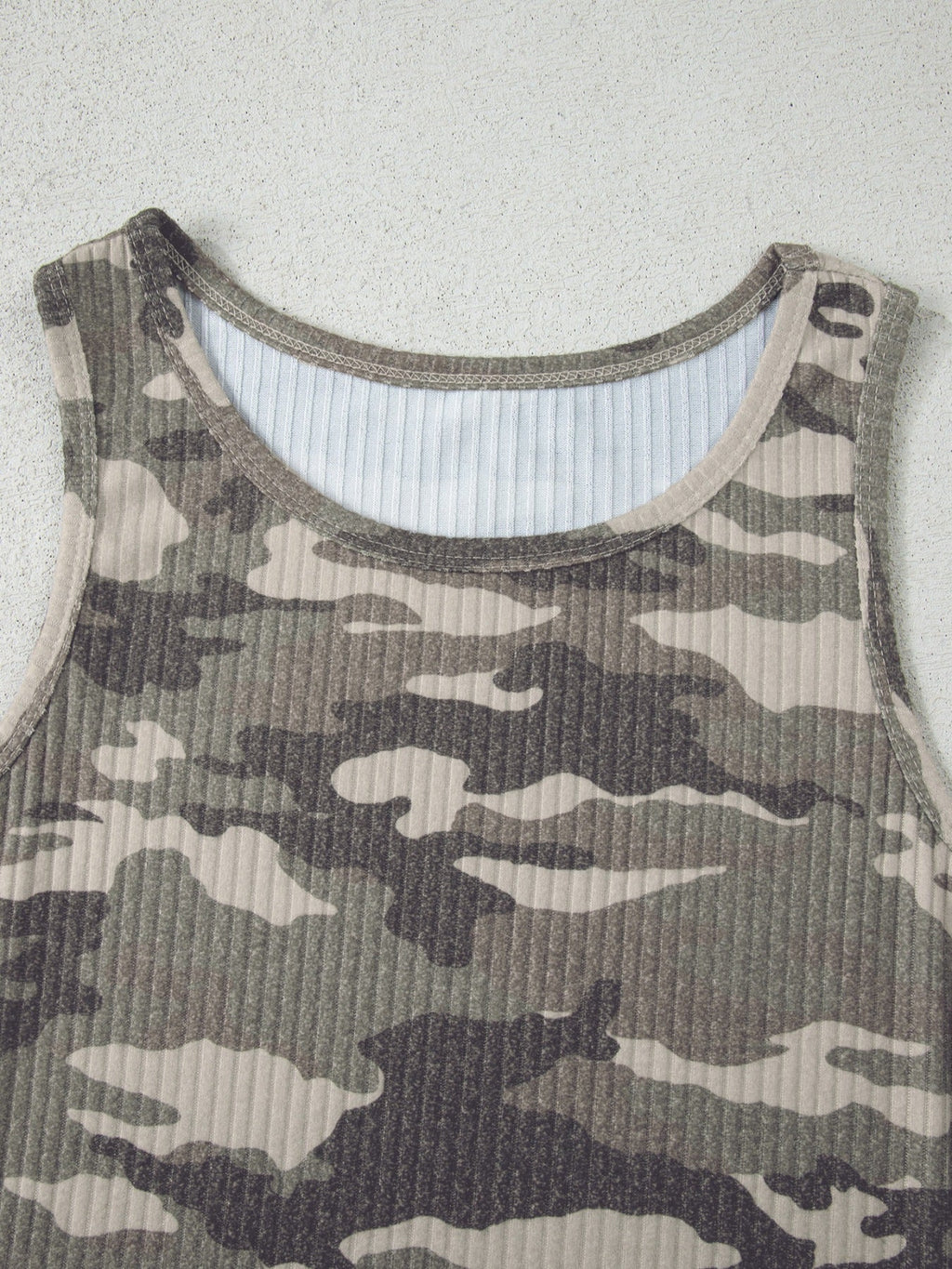 Camouflage Print Ribbed Knit Round Neck Tank Top
