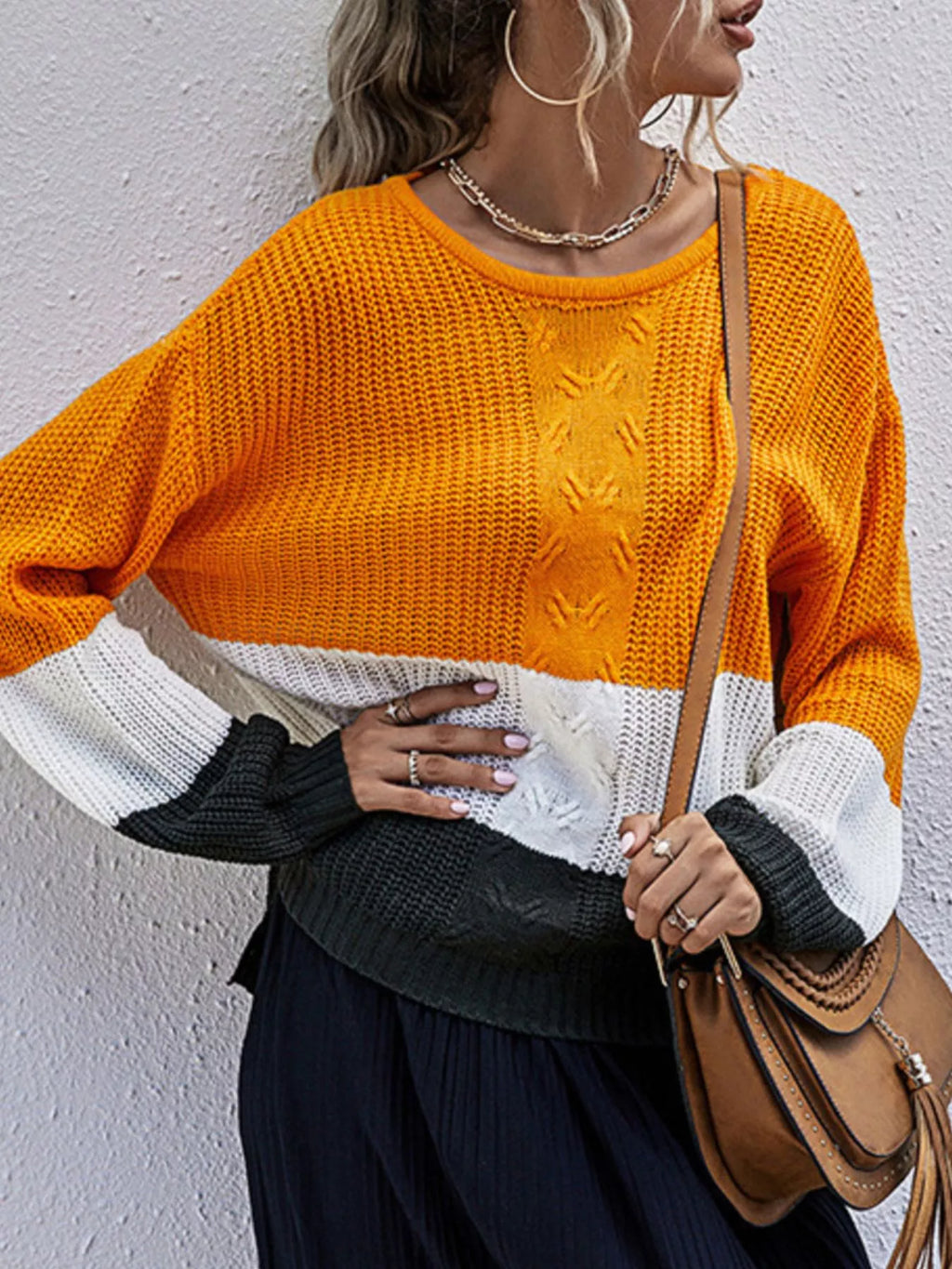 Color Block Round Neck Sweater