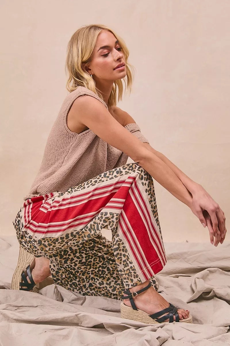 BiBi Leopard Print Pants with Side Contrast and Tucking Welt Pocke