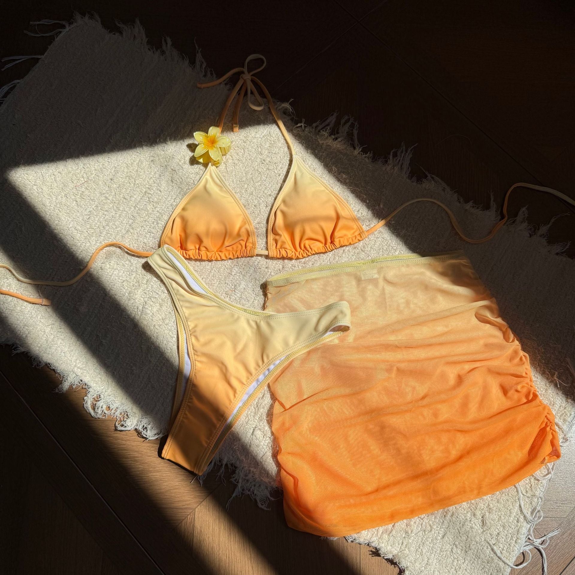 Gradient Three-Piece Swimwear Set Women Bikini Swimwear