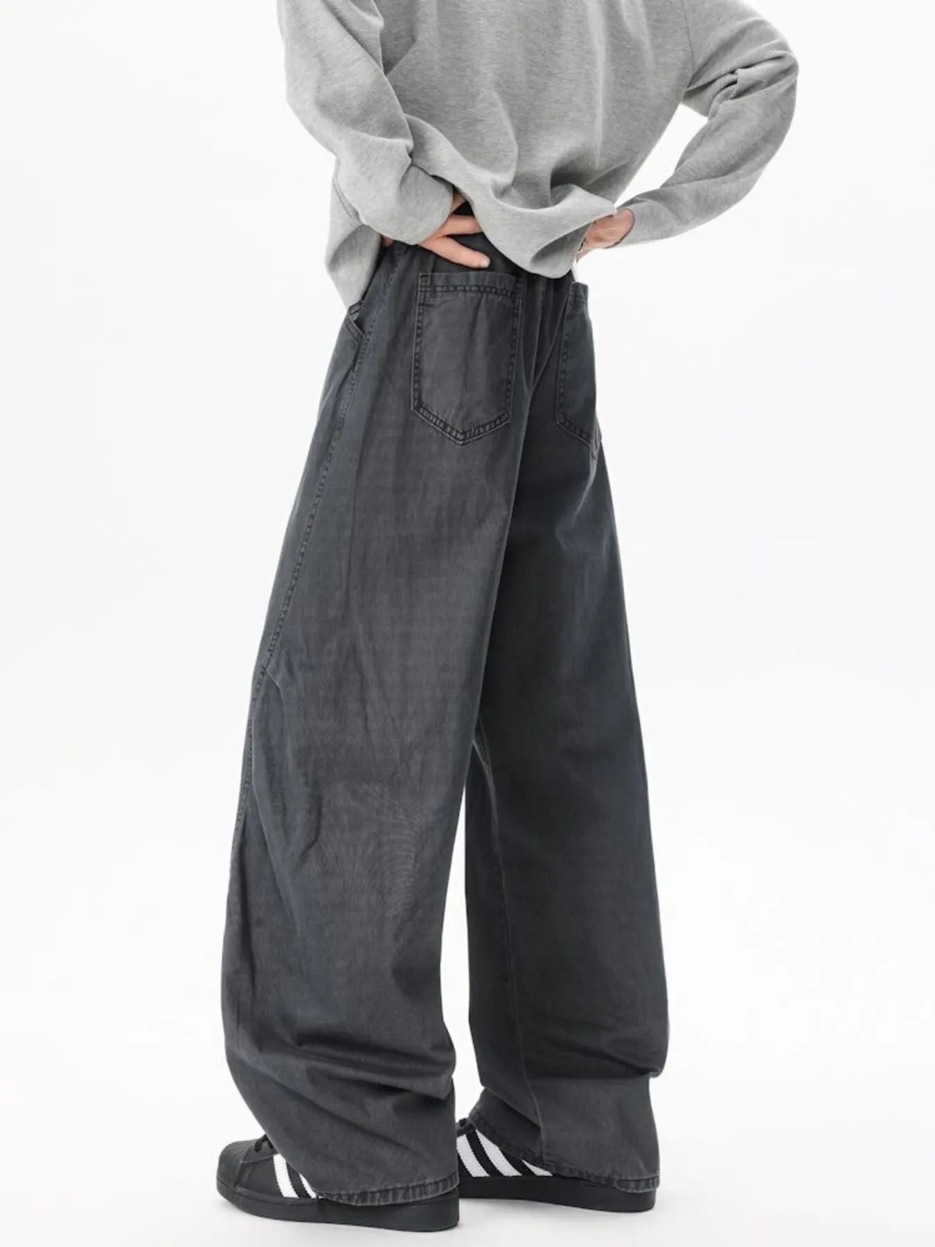 Men's Wide Leg Jeans