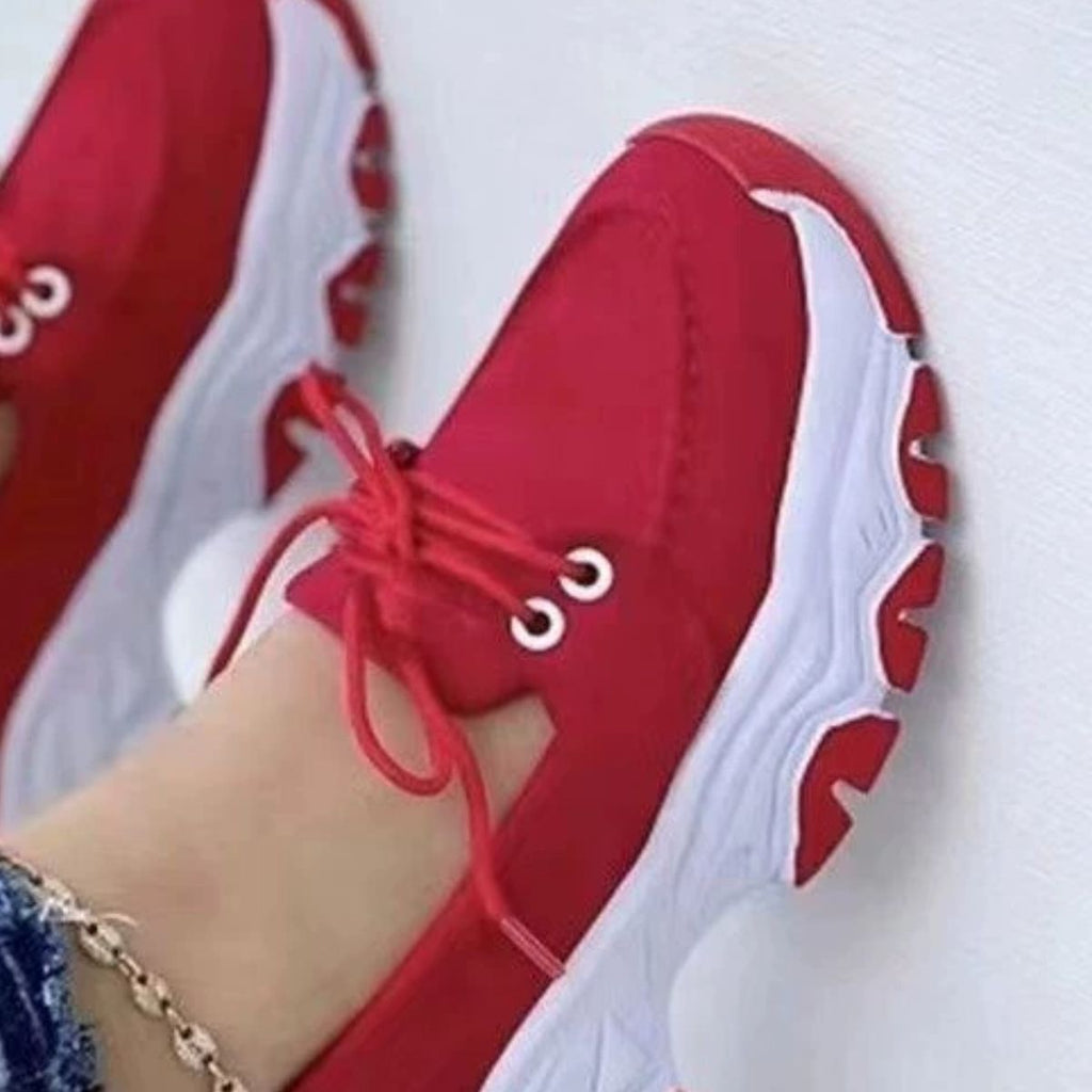 Lace Up Round Toe Sneakers