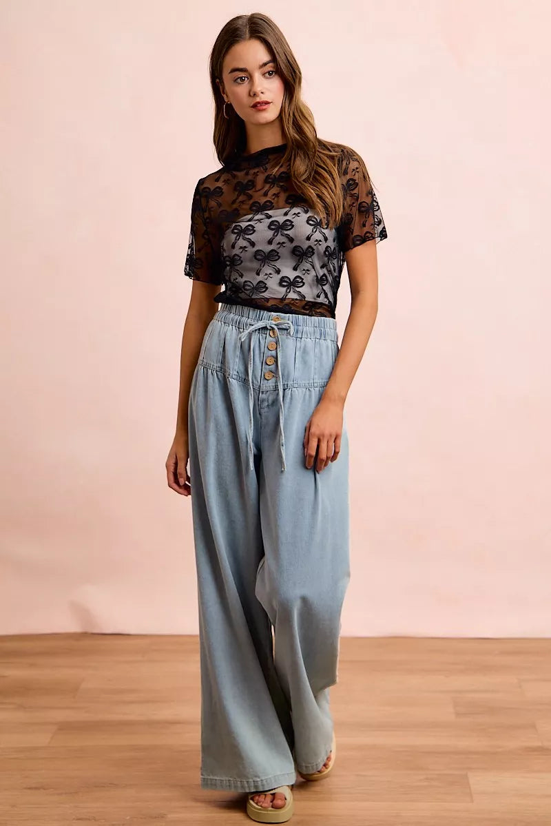BiBi High Neckline Short Sleeves Bow Pattern Mesh Top