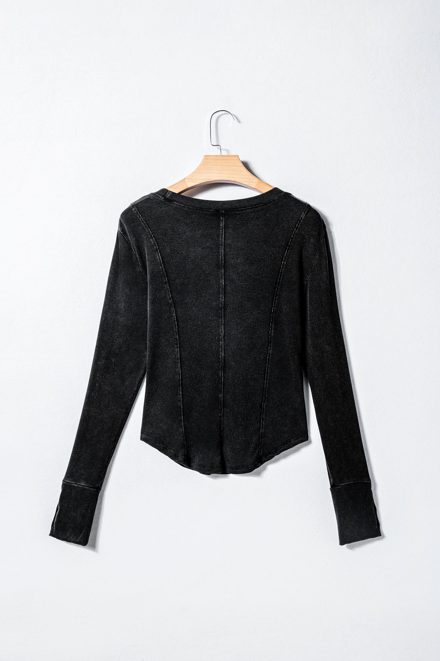 Solid Ribbed Knit Buttoned Long Sleeve Top