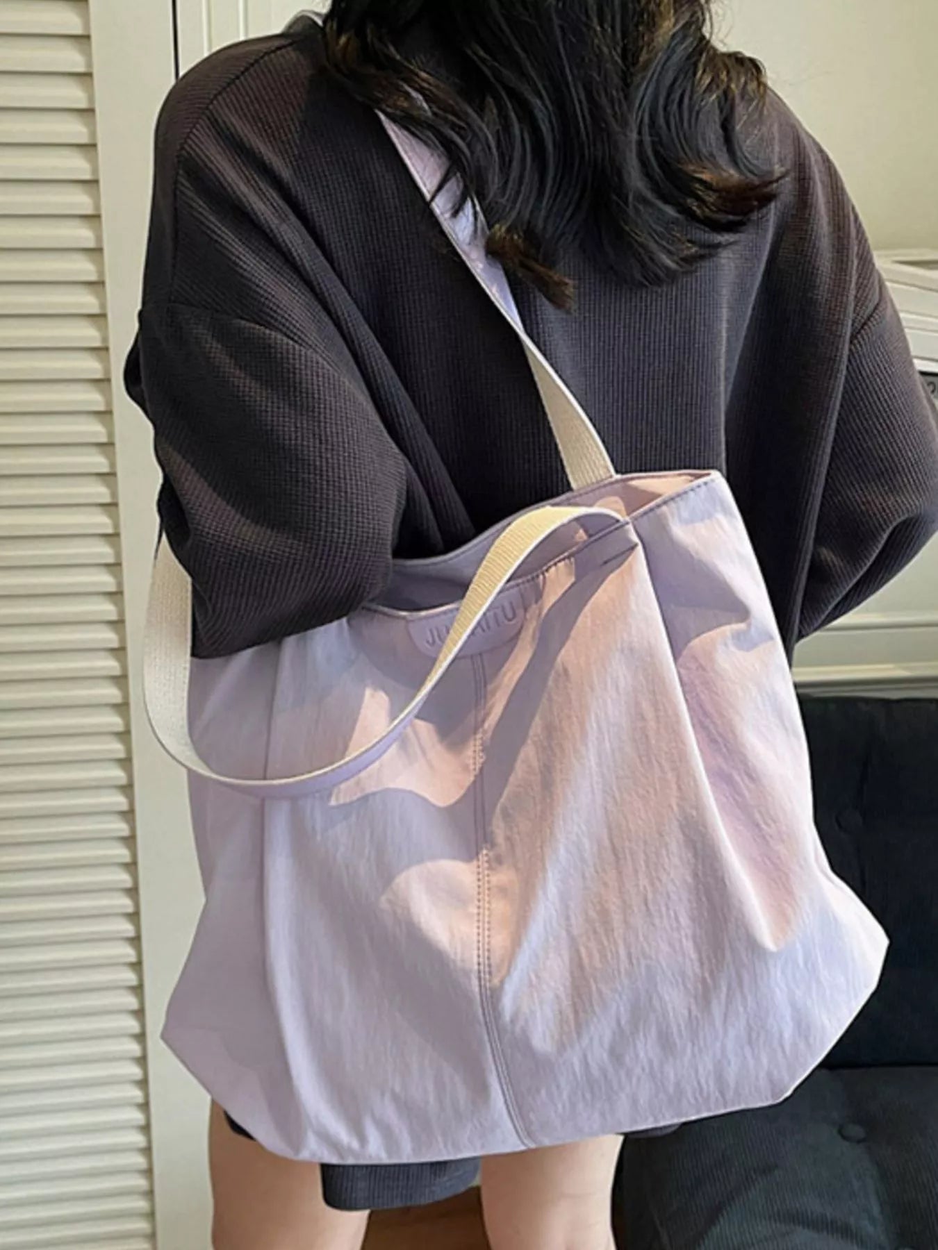 Lightweight Canvas Shoulder Bag