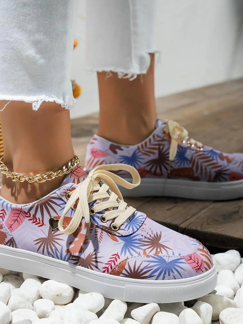 Tropical Leaf Print Canvas Sneakers