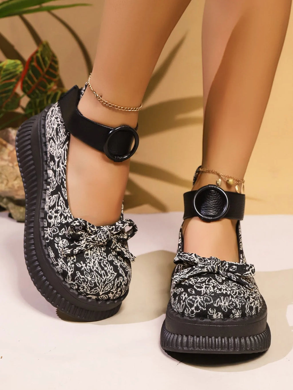 Bow Round Toe Platform Loafers
