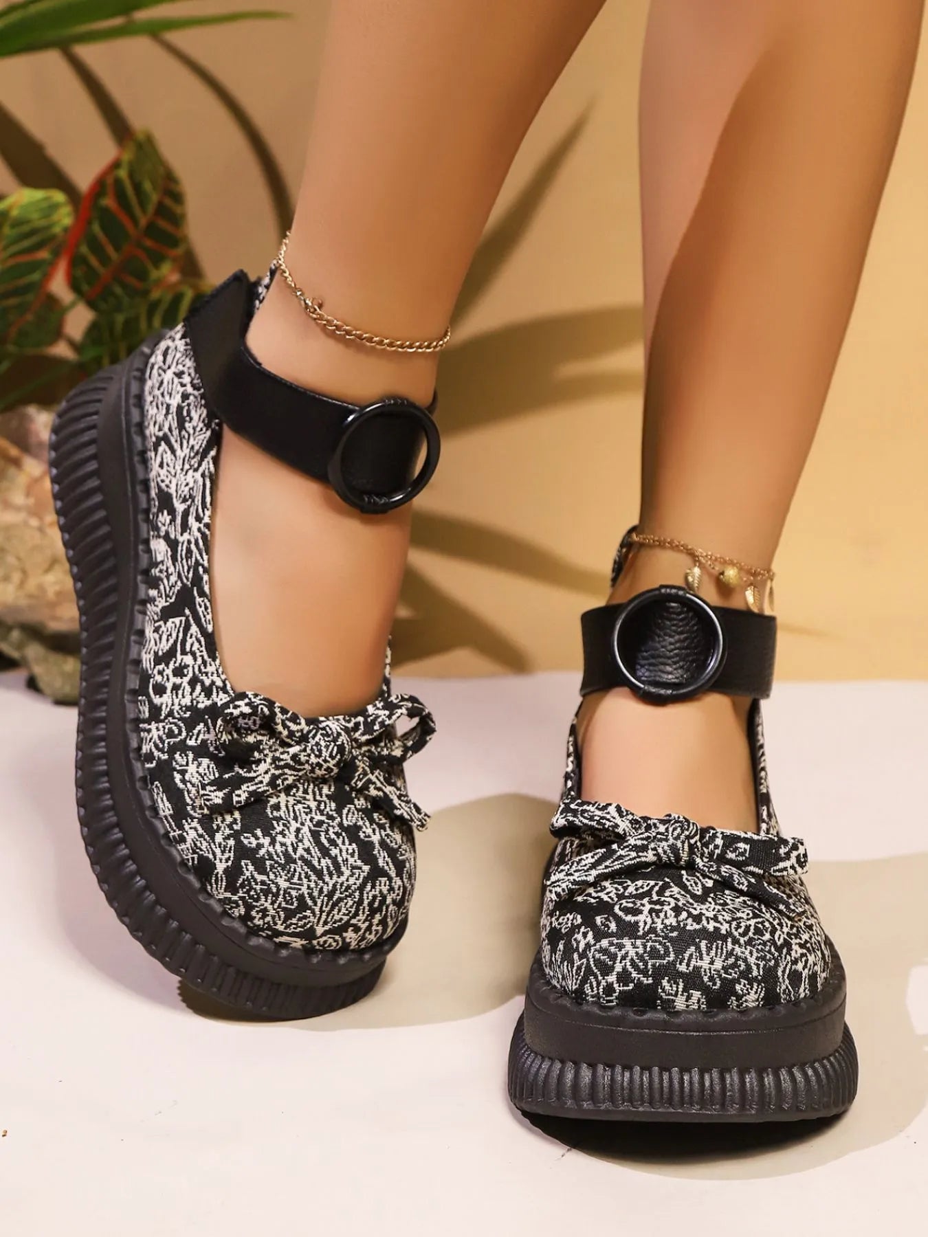 Bow Round Toe Platform Loafers