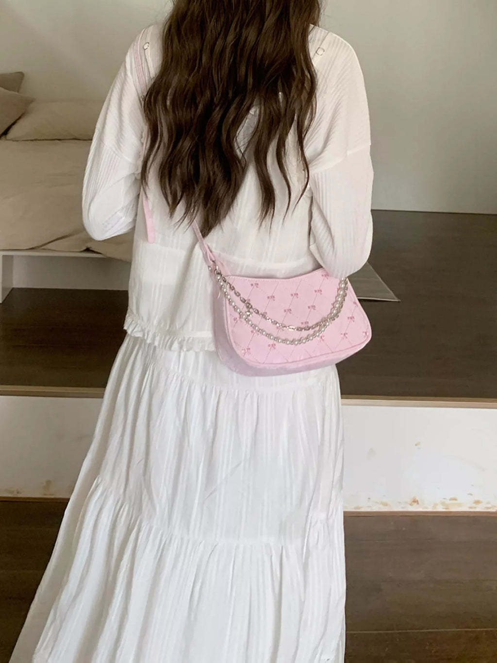 Pearl Chain Shoulder Bag