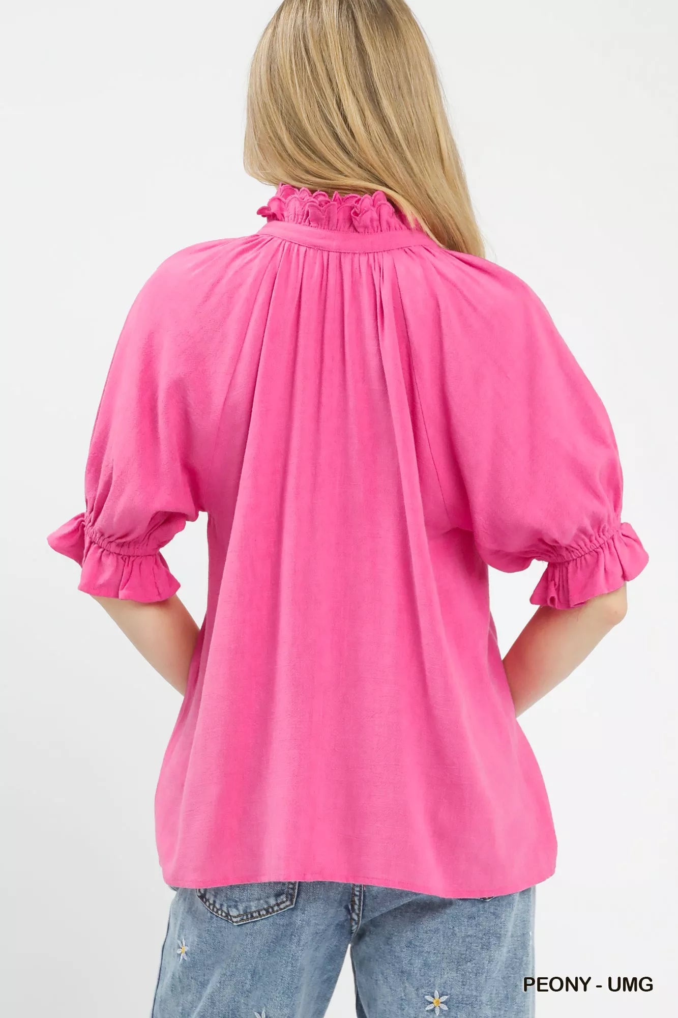 Umgee Linen Scalloped Ruffle Neck Blouse