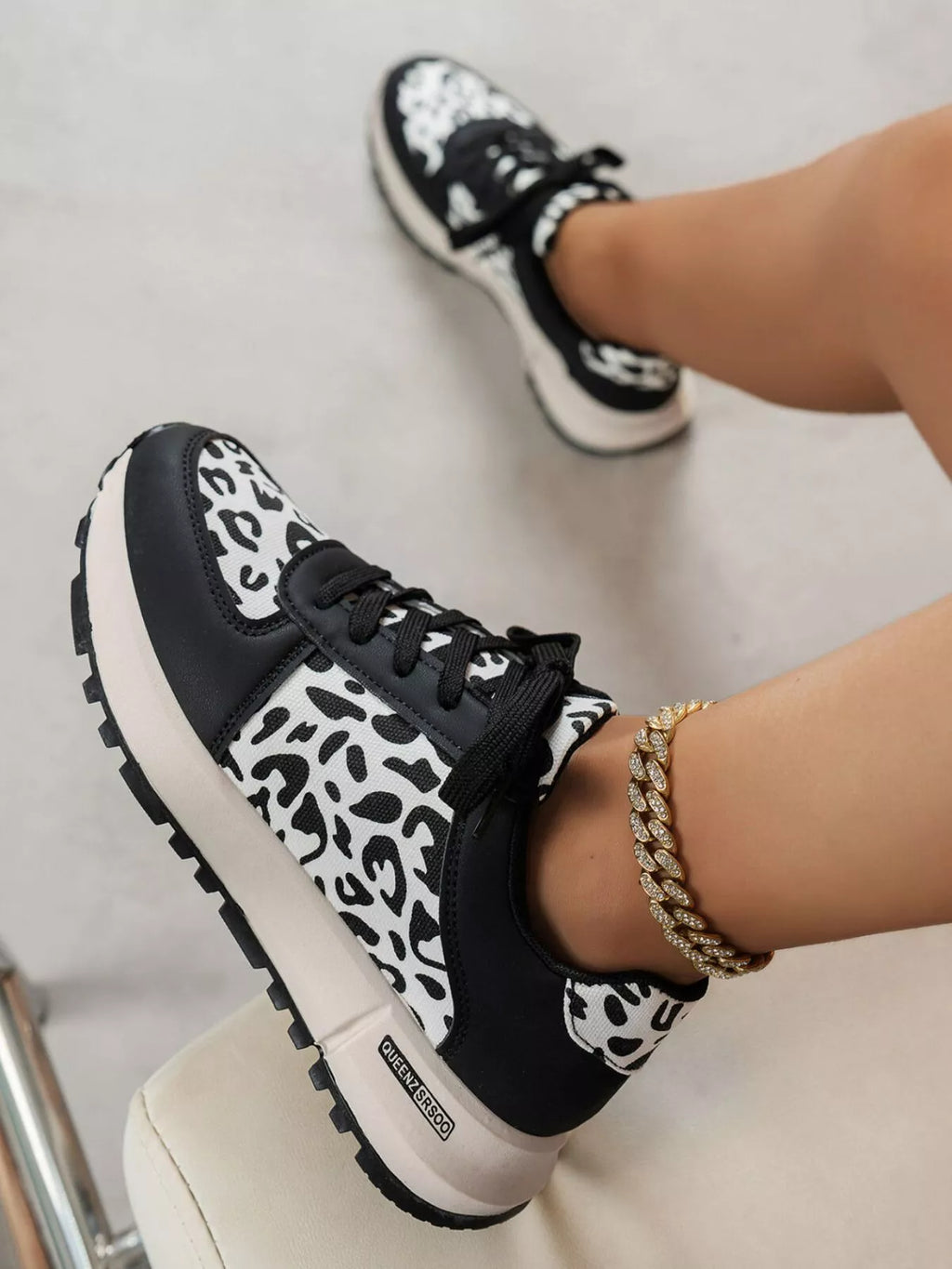 Round Toe Leopard Sneakers