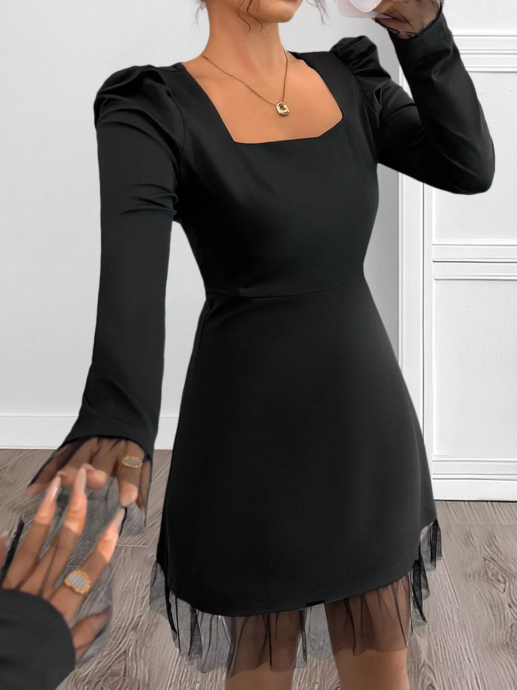 Square Neck Puff Sleeve Mesh Hem Dress