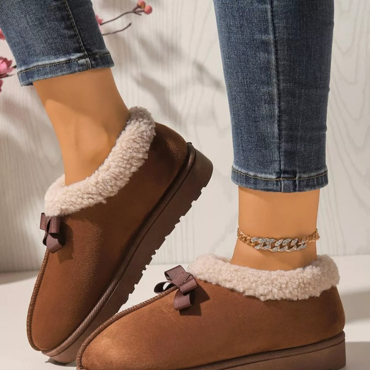 Cozy Bowknot Plush Lined Slip-Ons