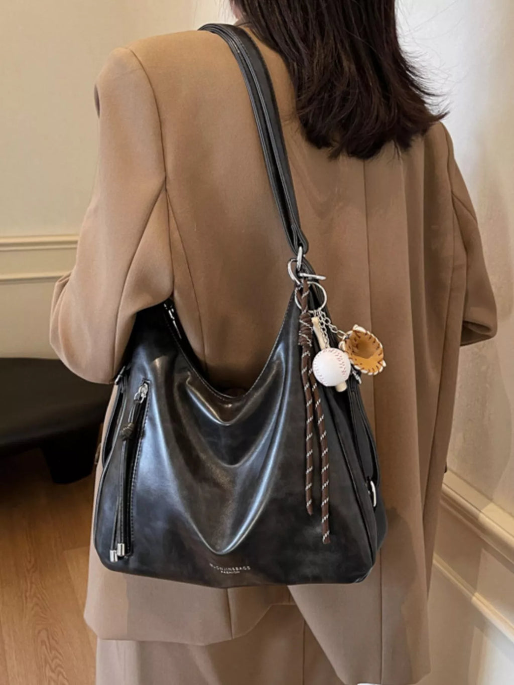 Vintage Style Leather Shoulder Bag