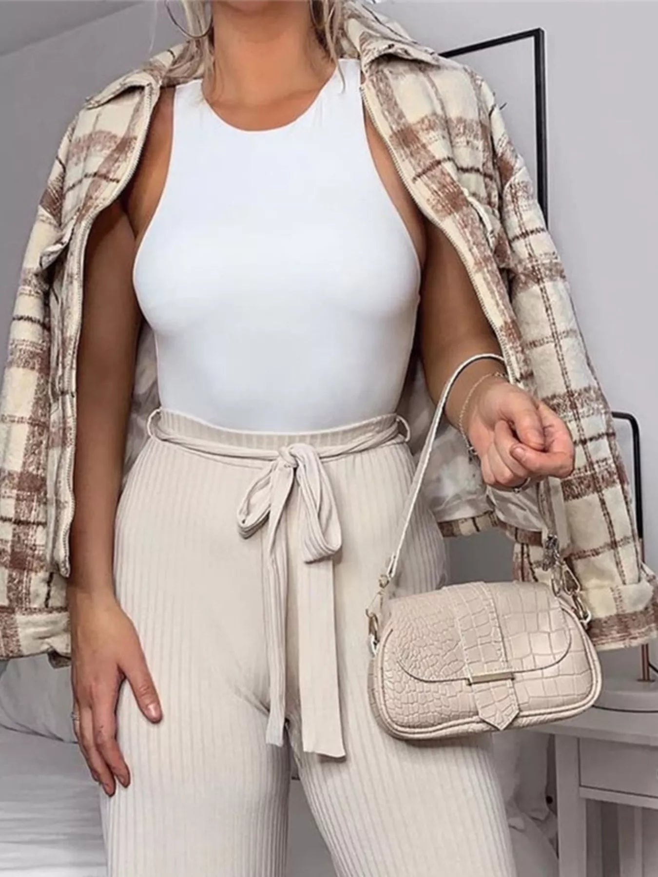 Round Neck Sleeveless Bodysuit