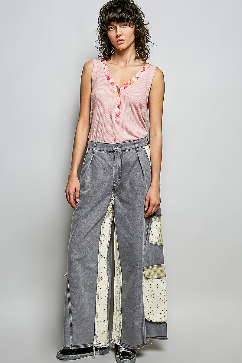 POL Ribbed V-Neck Tank with Contrast Floral Neckband