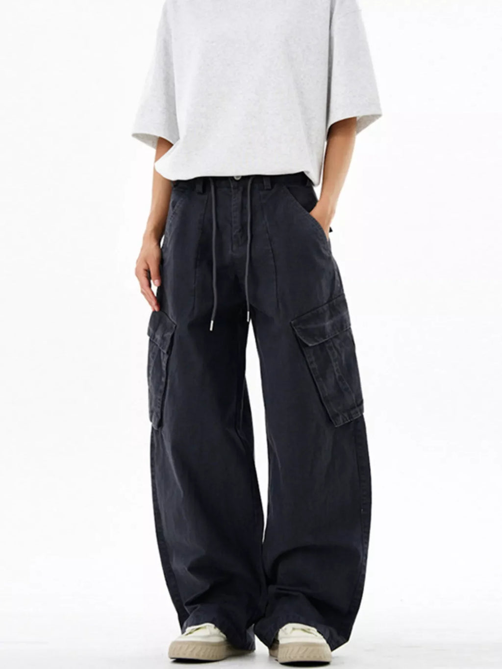 Men's Wide Leg Cargo Pants