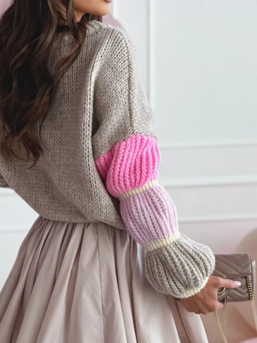 Color Block Round Neck Sweater