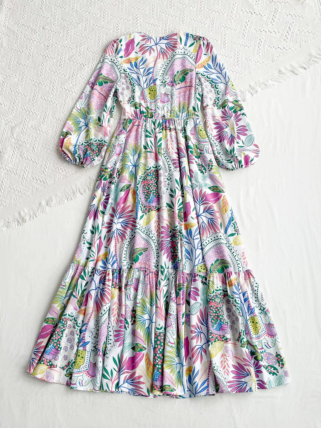 Lace Detail V-Neck Balloon Sleeve Dress
