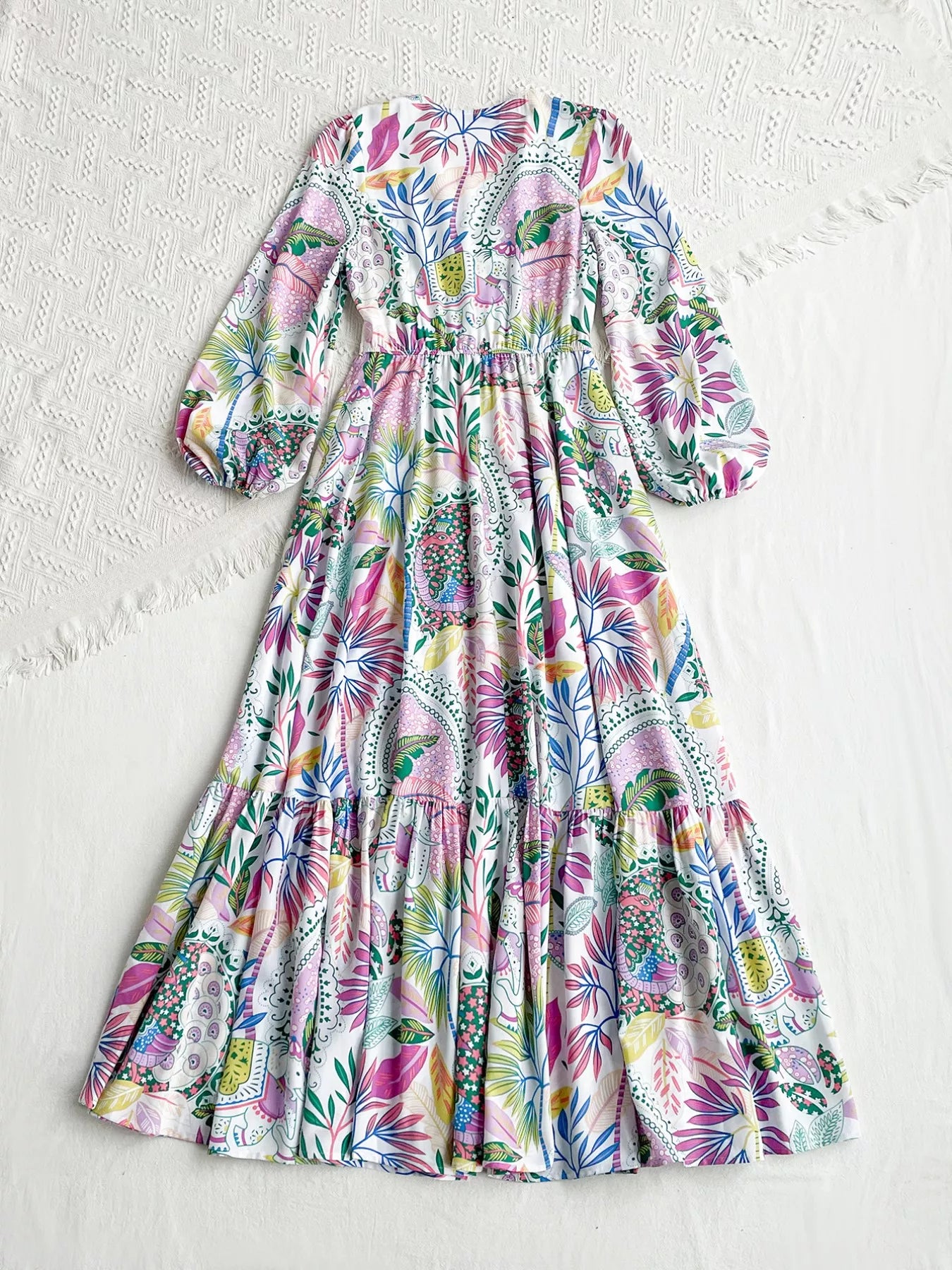 Lace Detail V-Neck Balloon Sleeve Dress