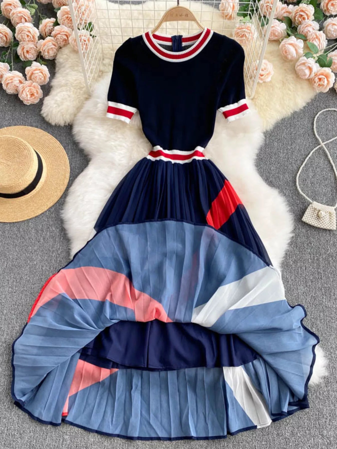 Elegant Color Block Pleated Midi Dress