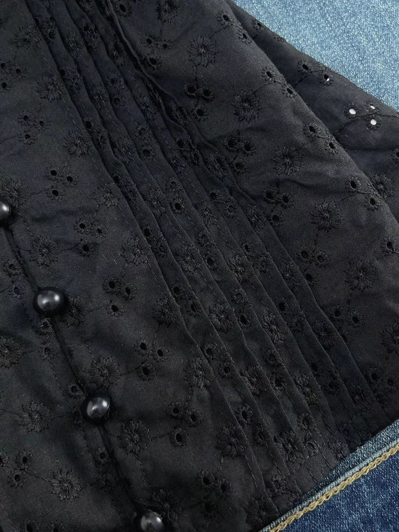 Lace V-Neck Cap Sleeve Blouse