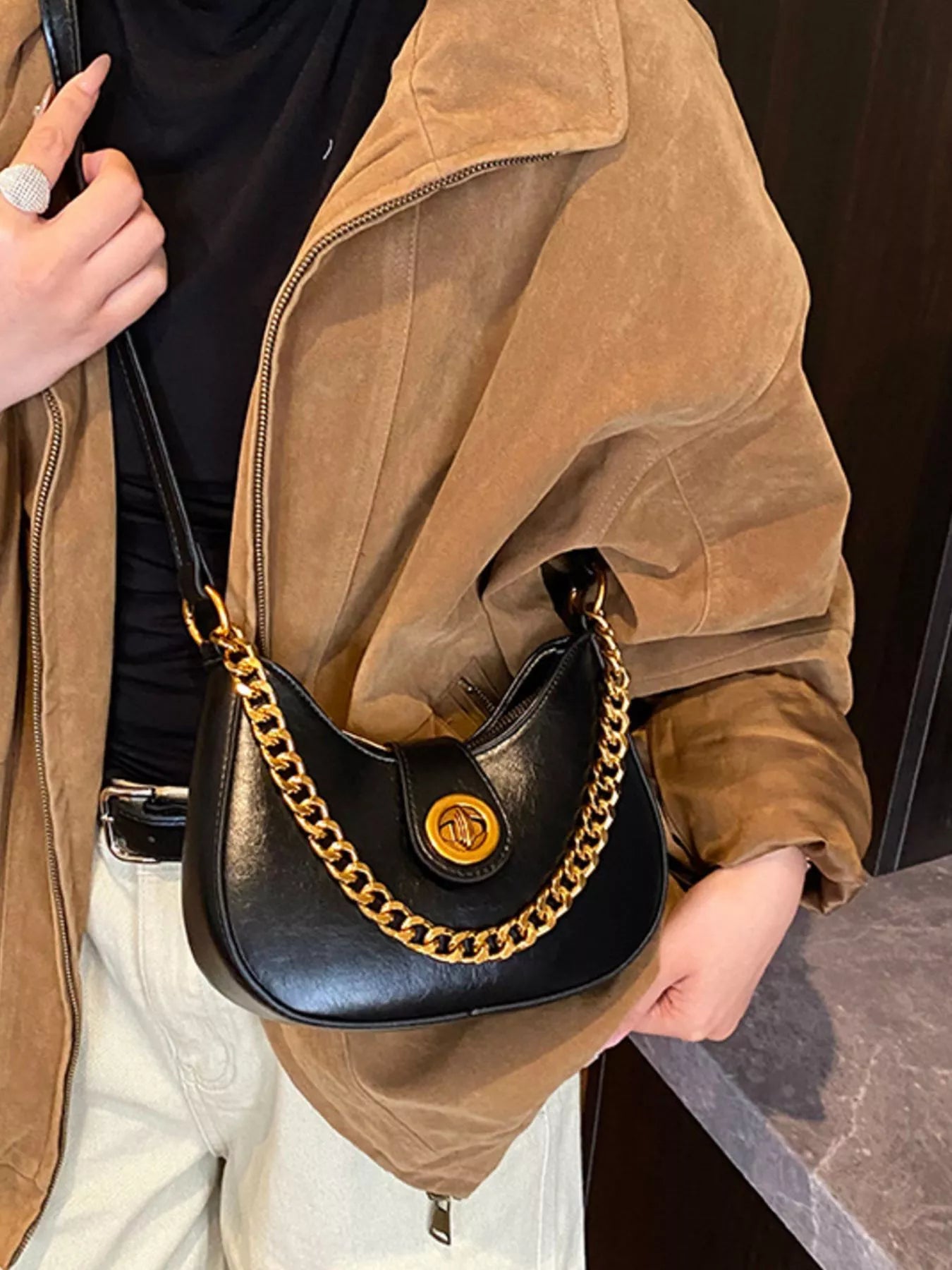 Chain Accent Shoulder Bag