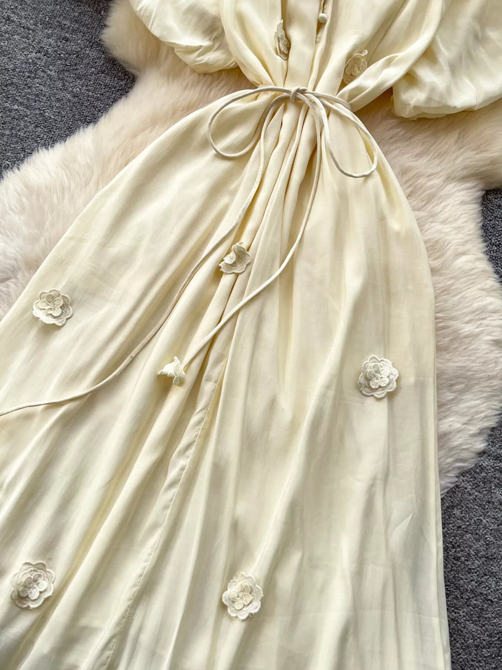Floral Decor Tie Waist Puff Sleeve Dress