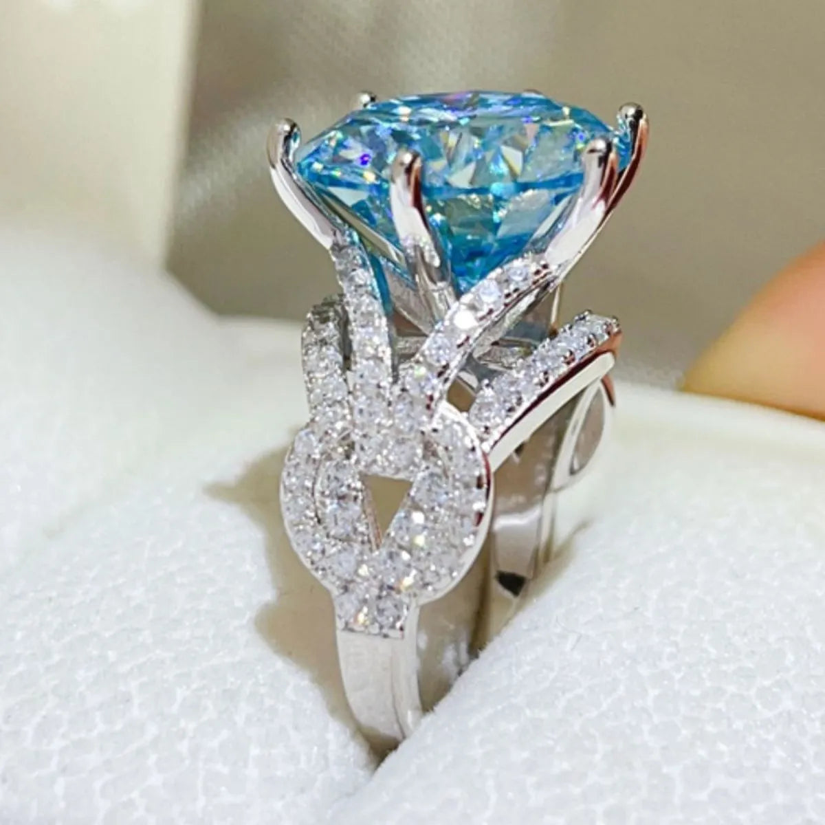 10 Carat Moissanite 925 Sterling Silver Ring