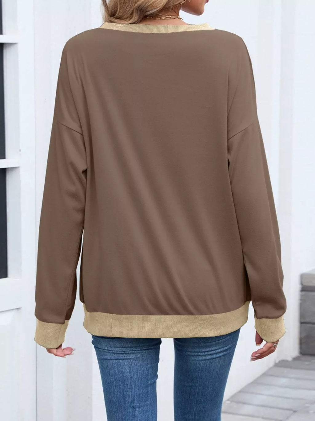 Contrast Trim Long Sleeve Sweatshirt