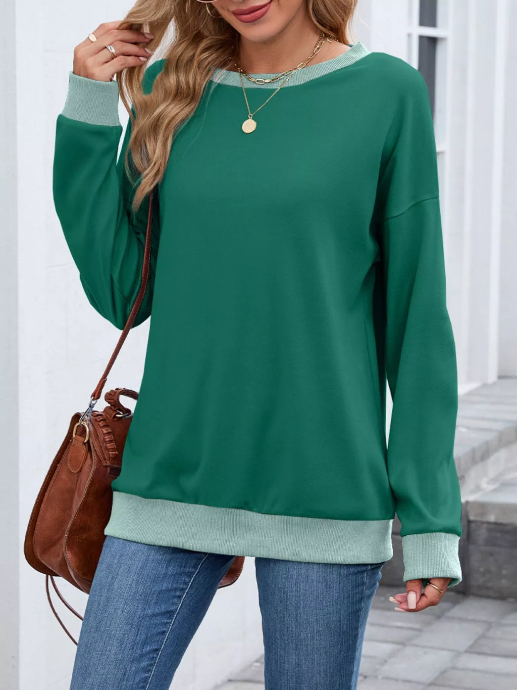 Contrast Trim Long Sleeve Sweatshirt