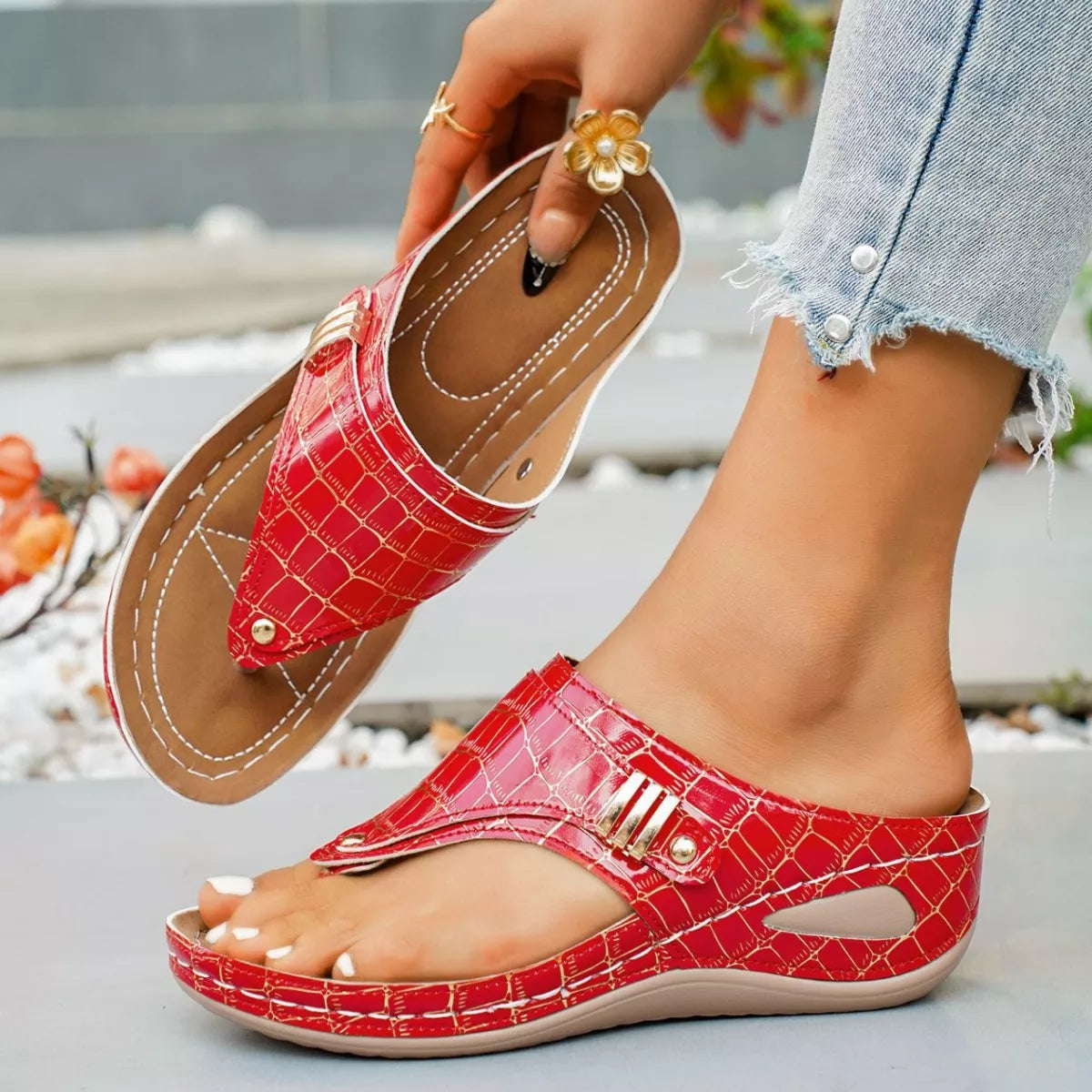 Toe Post Wedge Sandals