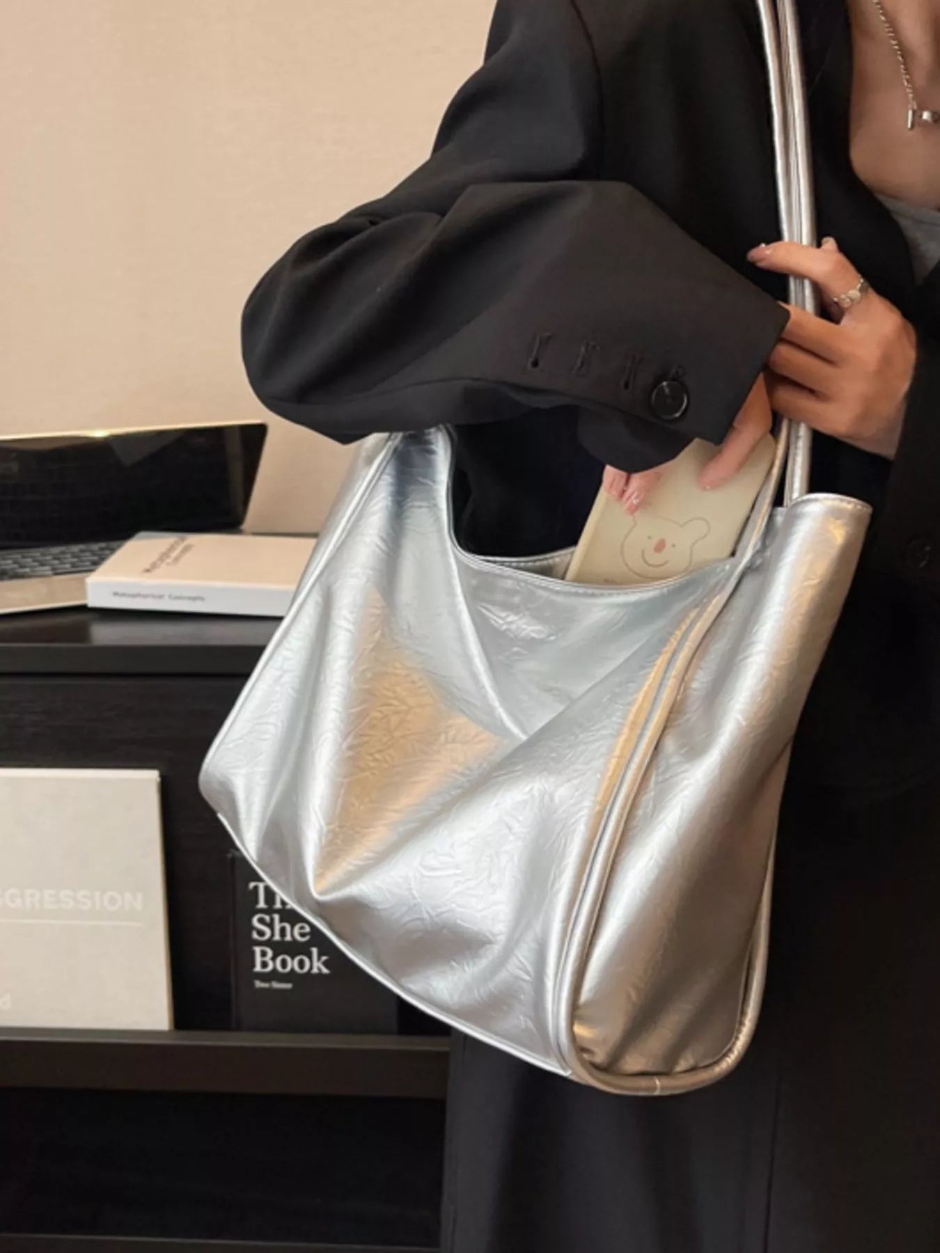 Large Capacity Shoulder Bag