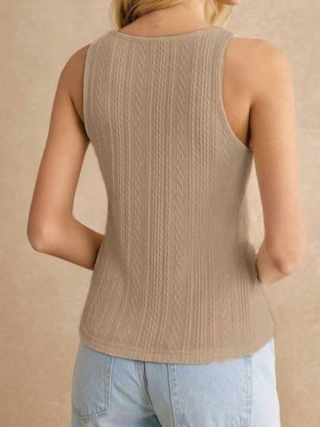 Textured Knit Scoop Neck Tank