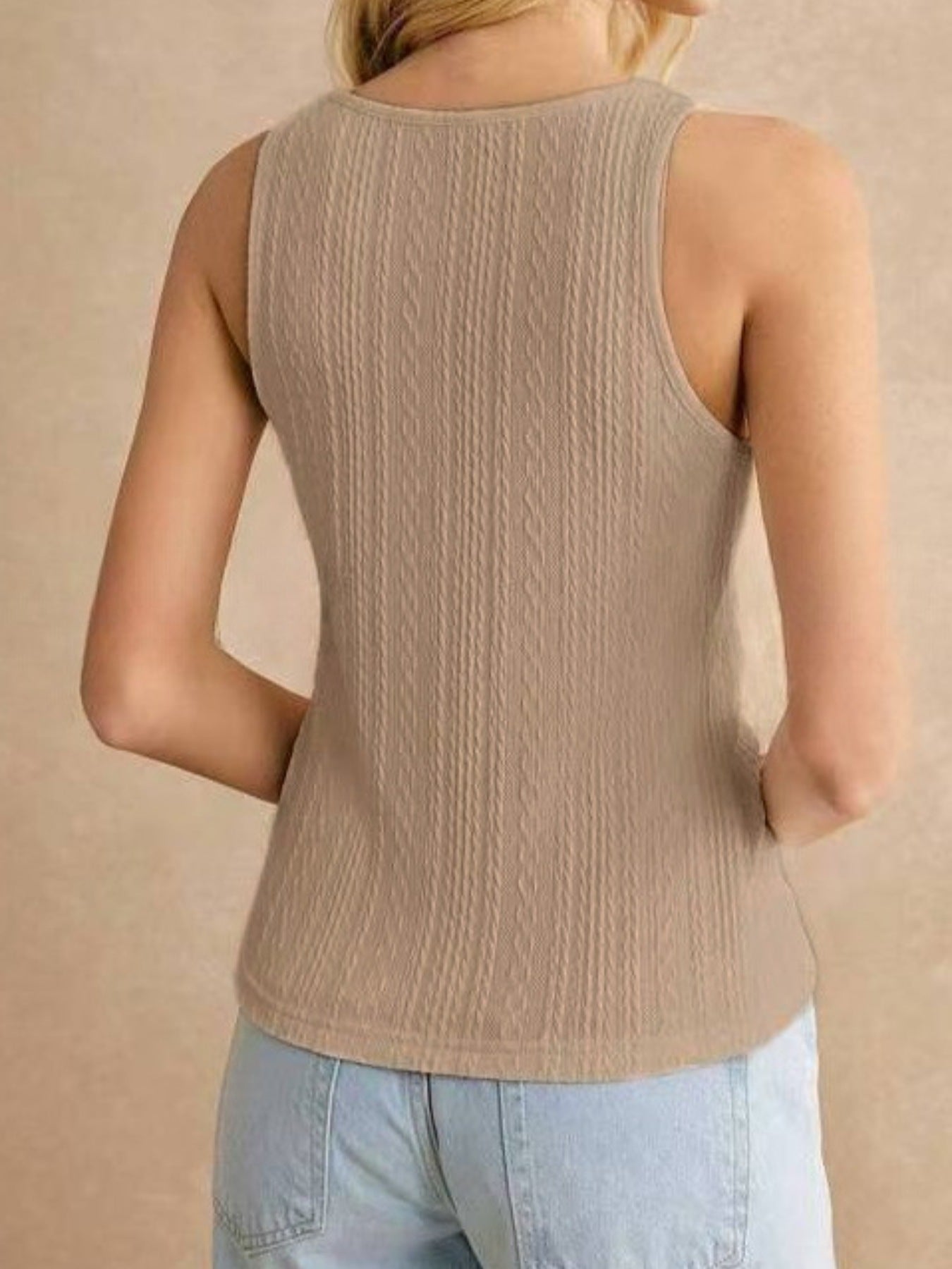 Textured Knit Scoop Neck Tank