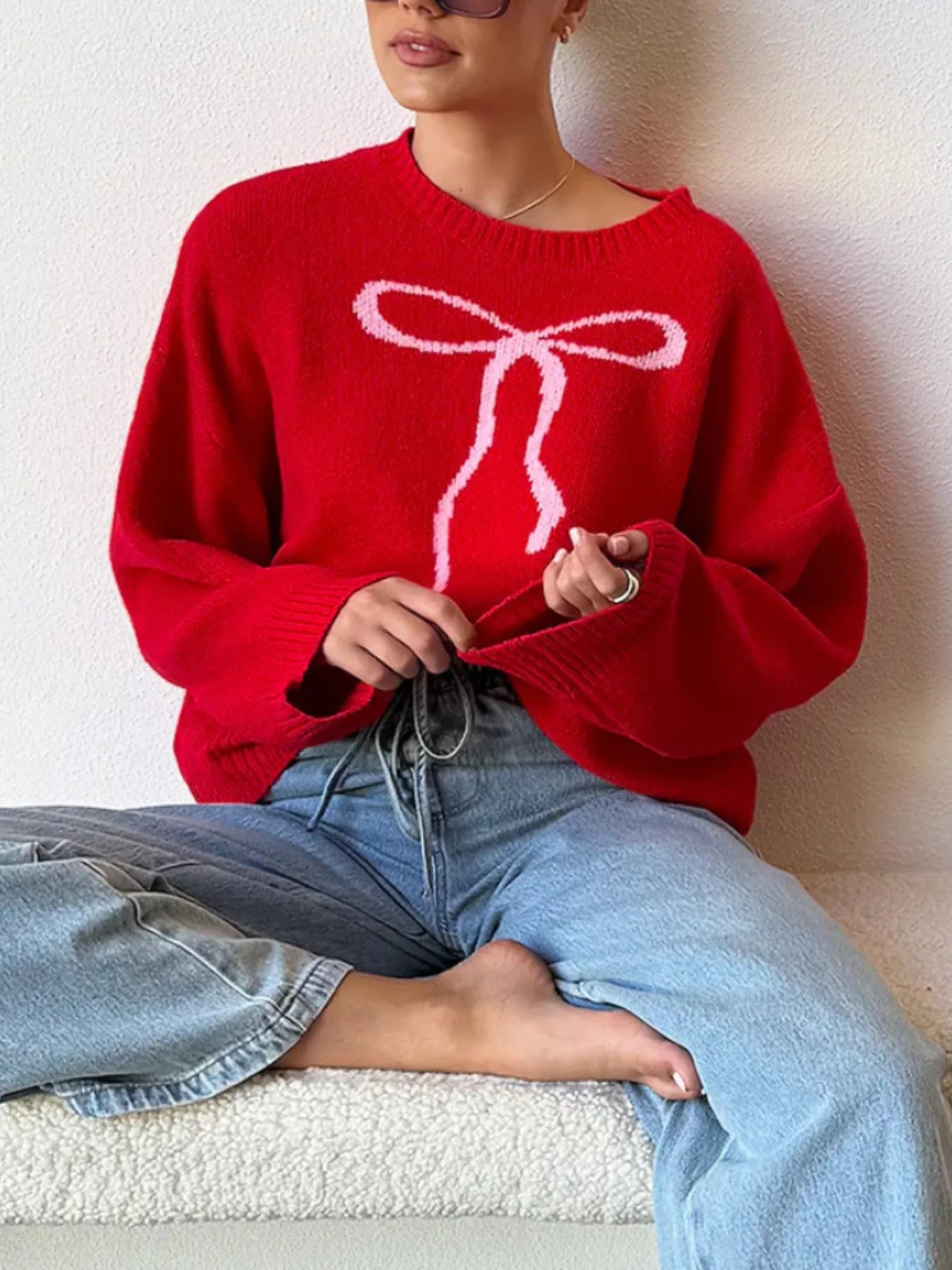 Bow Graphic Ribbed Hem Round Neck Sweater
