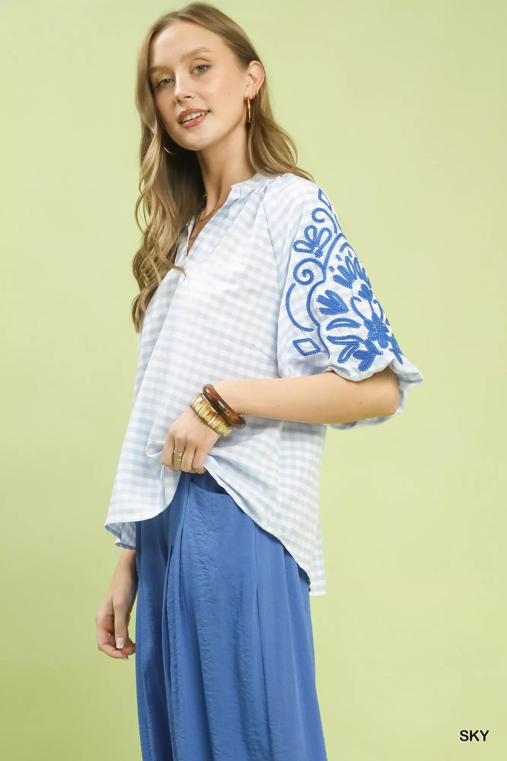 Umgee Gingham Embroidered Balloon Sleeve Top