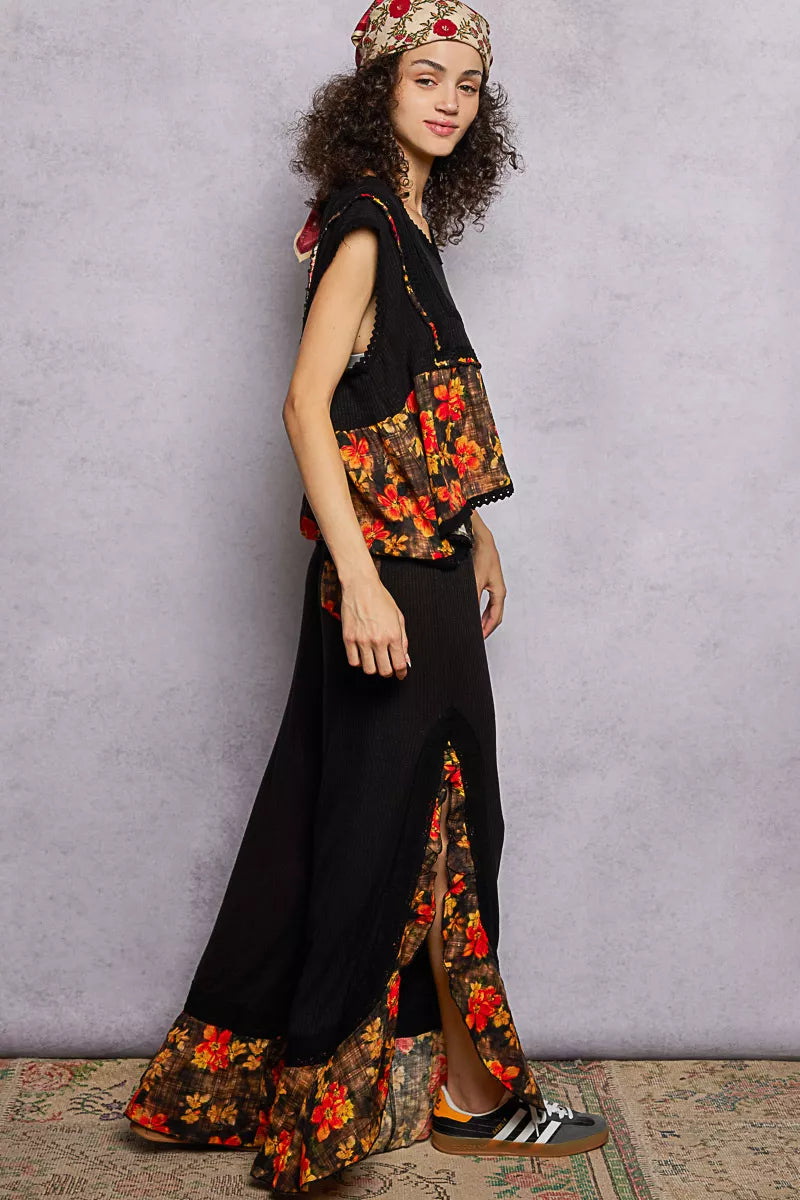 POL Lace Detail Floral Cropped Ruffled Top