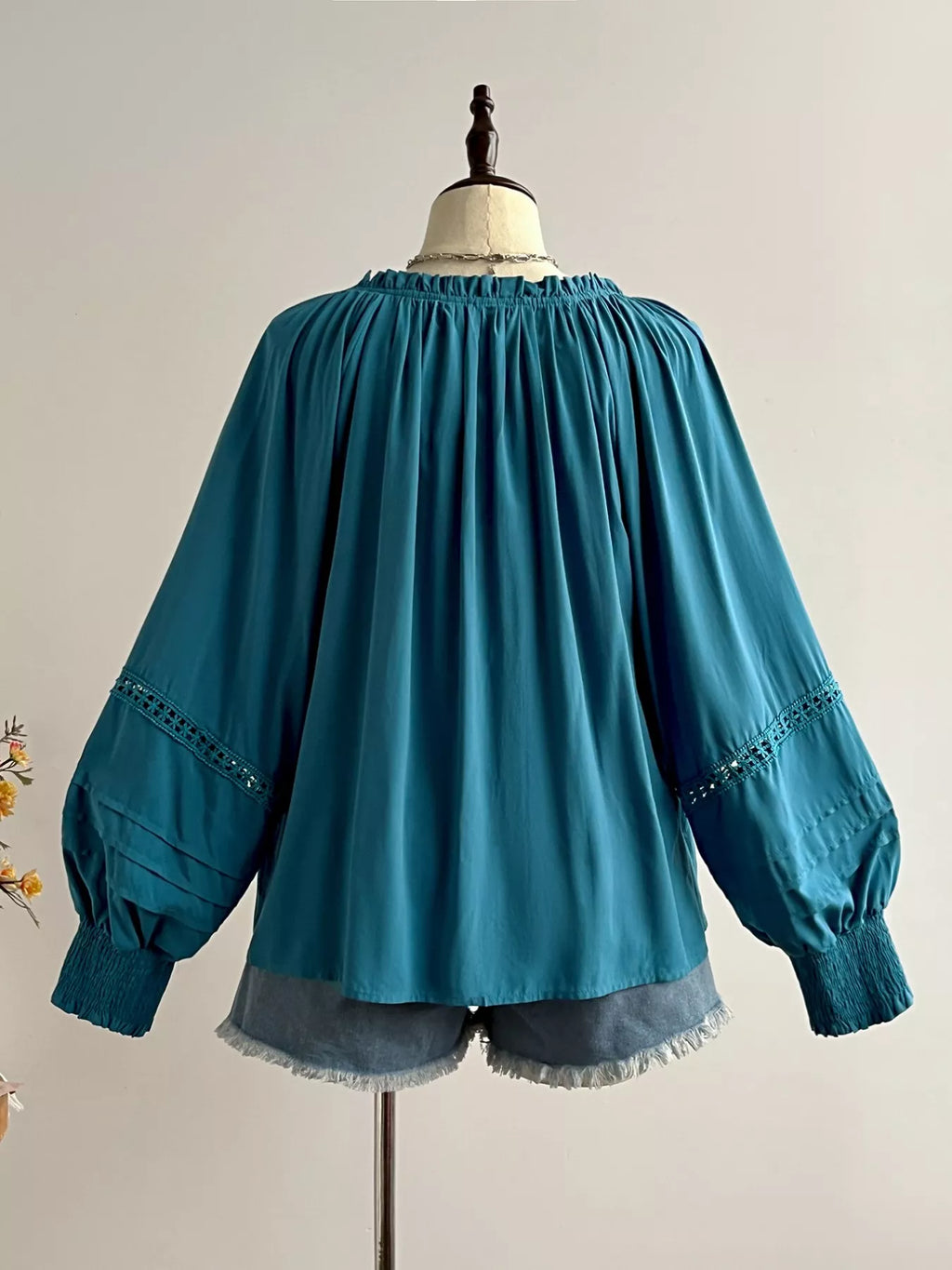 Plus Size Frill Pleated Lantern Sleeve Blouse