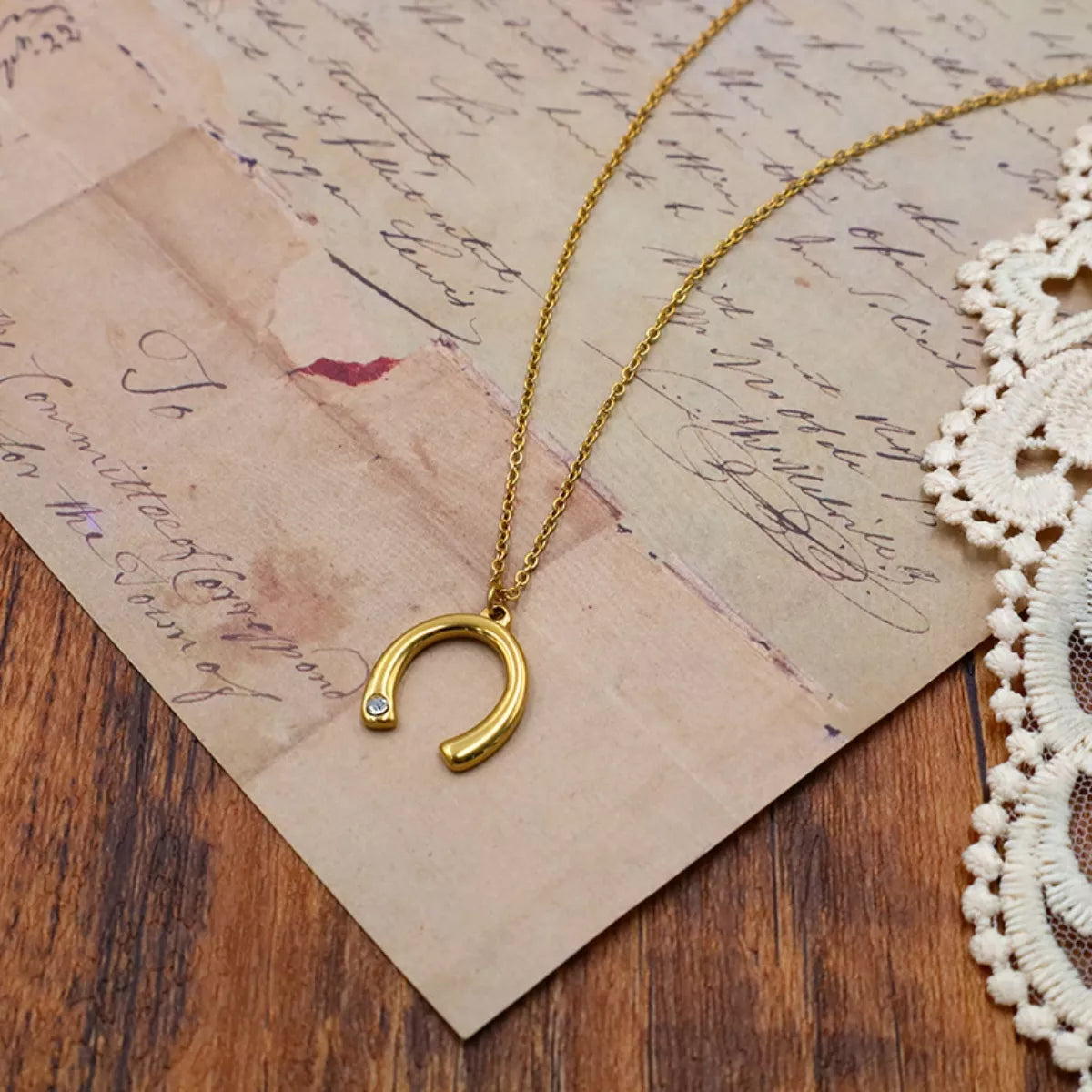 18K Gold-Plated Horseshoe Pendant Necklace