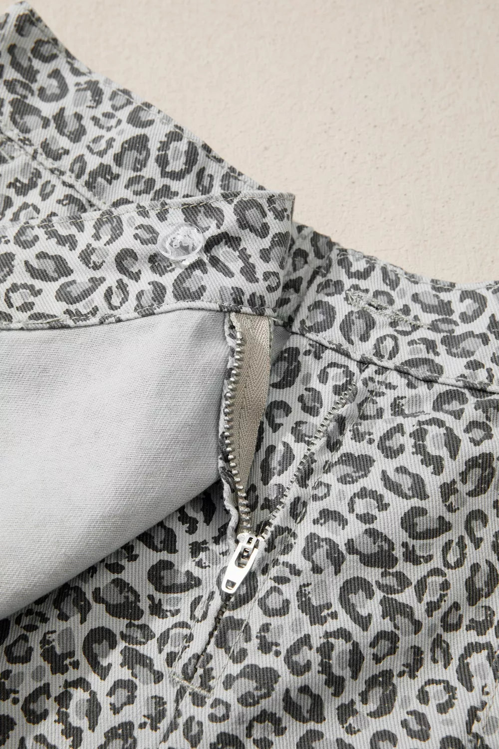 Leopard Print Elastic Waist Denim Shorts