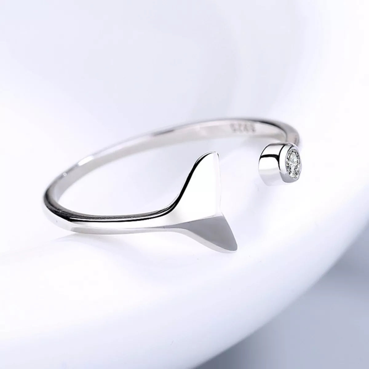 925 Sterling Silver Whale Tail Ring
