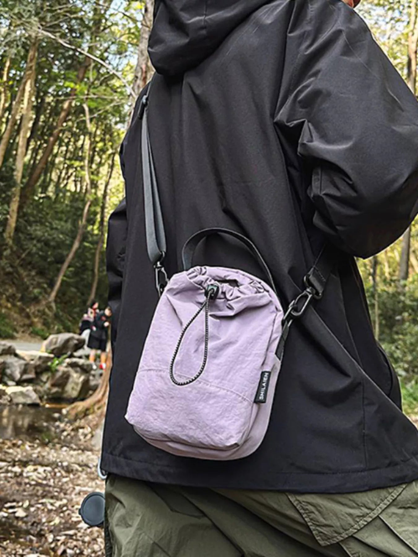 Drawstring Closure Lightweight Shoulder Bag