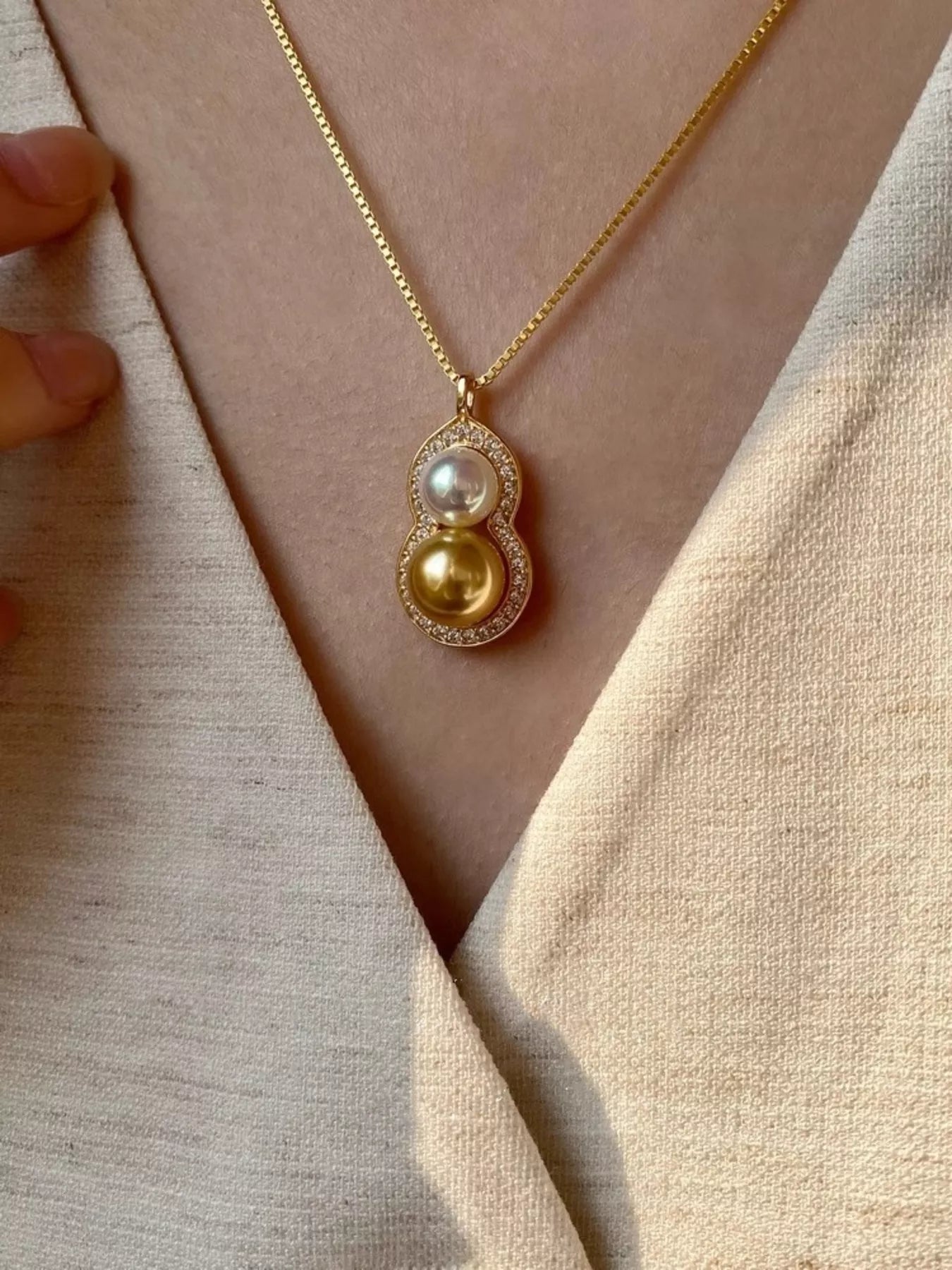Gourd Pendant Necklace